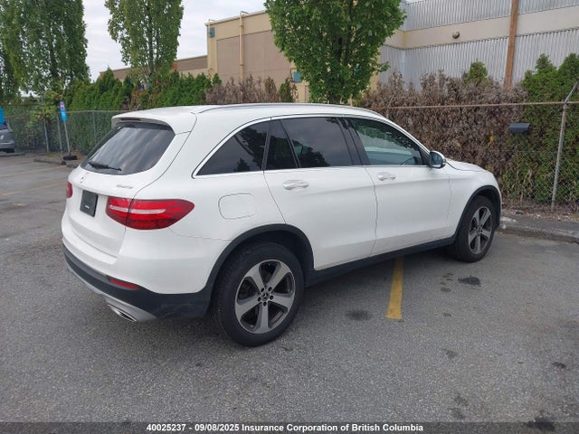 WDC0G4KB4JV065918 Mercedes-Benz m274
