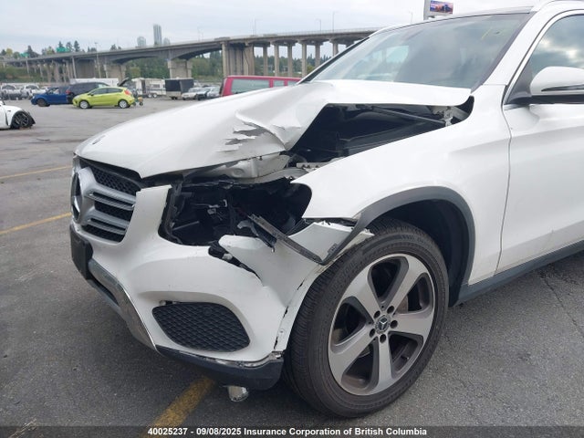 WDC0G4KB4JV065918 Mercedes-Benz m274