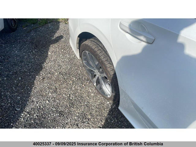 Honda l15b7 2022 2HGFE1F91NH003453 Image 9