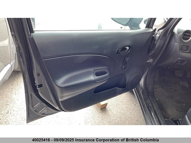 Nissan VERSA NOTE 2016 3N1CE2CP3GL411766 Image 24