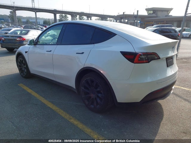 5YJYGDEE8MF140136 Tesla Model Y