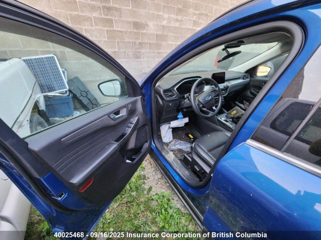 1FMCU9J92NUB88566 Ford gtdi 240ps