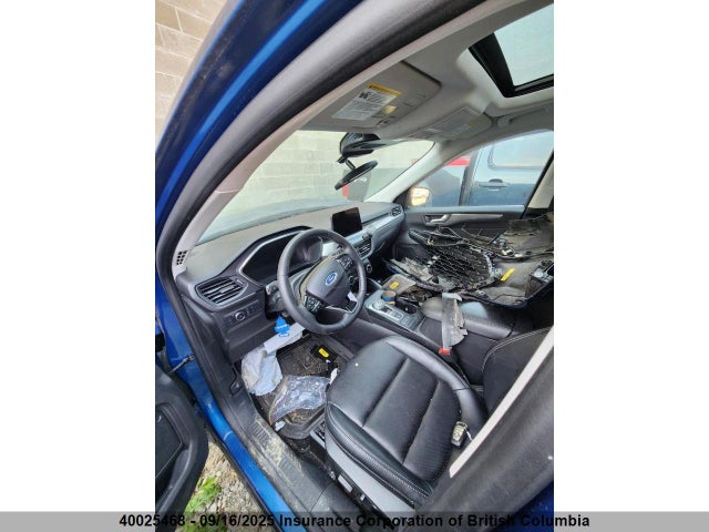 1FMCU9J92NUB88566 Ford gtdi 240ps
