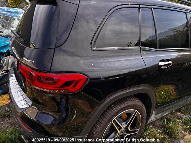 W1N4M4HB7MW090603 Mercedes-Benz m260