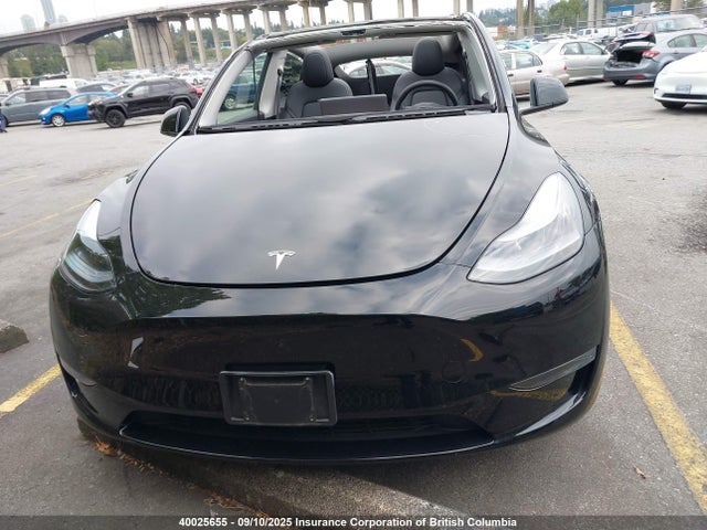7SAYGDEE0SF290158 Tesla Model Y