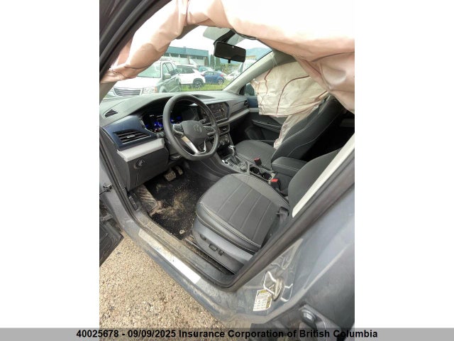 3VVLX7B24NM091408 Volkswagen tsi