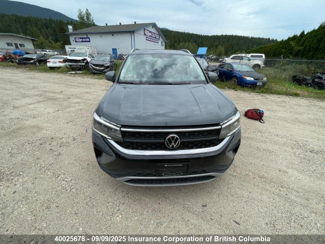 3VVLX7B24NM091408 Volkswagen tsi