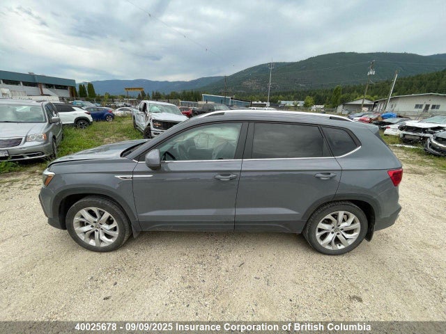 3VVLX7B24NM091408 Volkswagen tsi