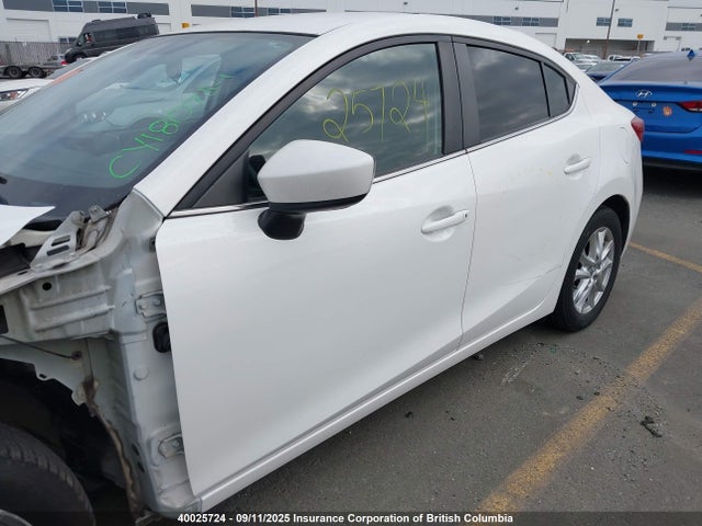 3MZBM1V72GM242687 Mazda pe