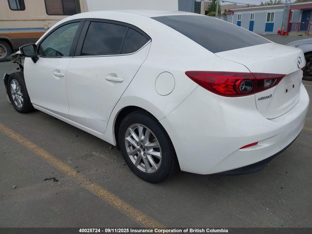 3MZBM1V72GM242687 Mazda pe
