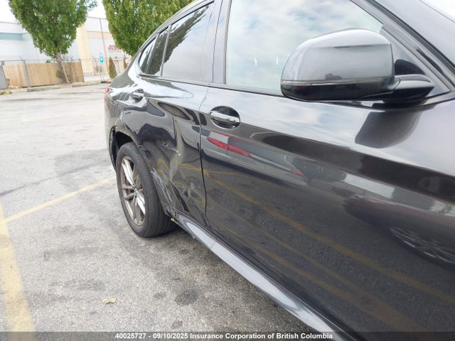 5UX2V1C01M9G42189 BMW X4