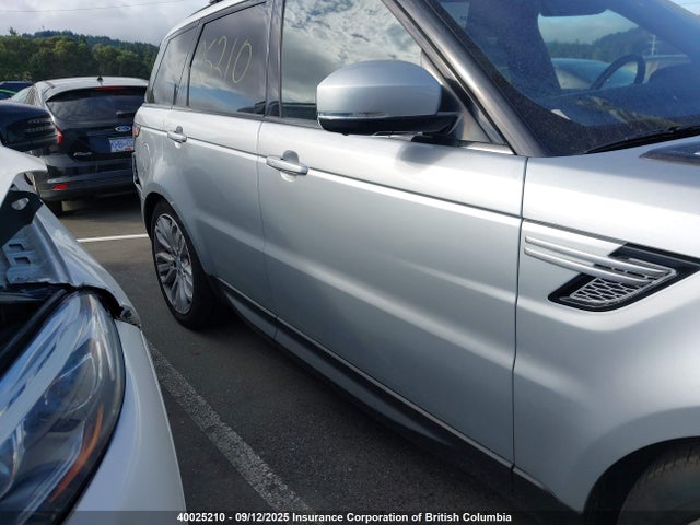 Land Rover td6 lev3 lev160 2016 SALWR2KF7GA644301 Image 13
