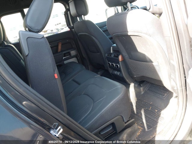 SALEXFEU5P2214750 Land Rover aj120