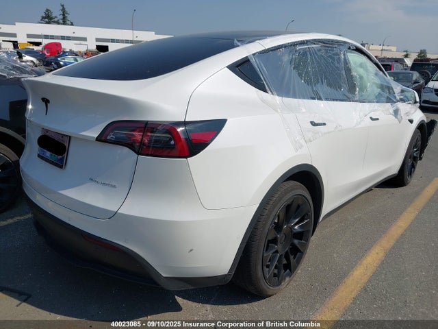 5YJYGDEE7MF306341 Tesla Model Y