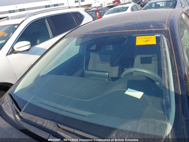 40025887 :رقم المزاد ، 5YFBPMBE0MP243551 vin ، 2021 Toyota Corolla Le مزاد بيع