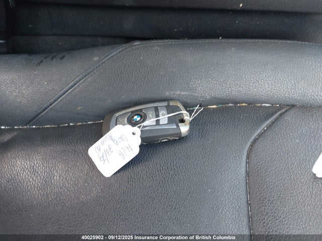 WBA3C3C57EP662330 BMW 320i