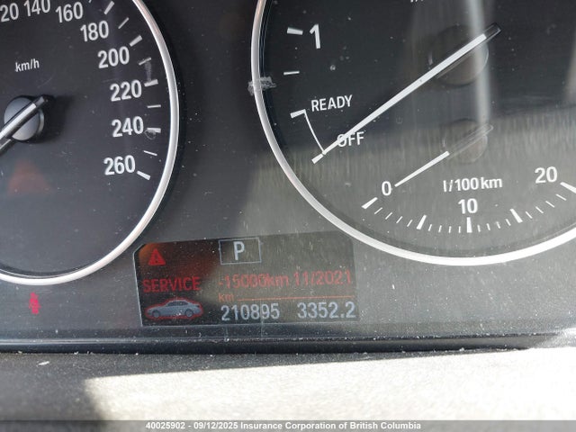 WBA3C3C57EP662330 BMW 320i