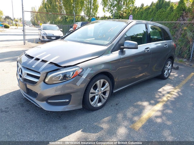 WDDMH4GB8GJ390509 Mercedes-Benz B-Class