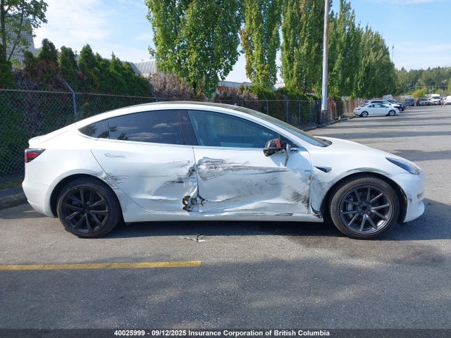 5YJ3E1EA7KF528905 Tesla MODEL 3