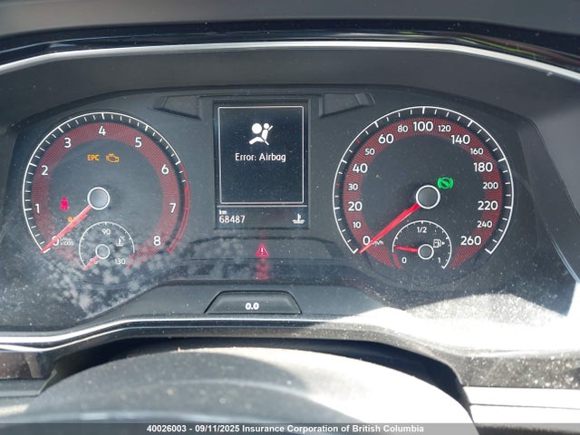 3VWE57BU5MM073638 Volkswagen tsi