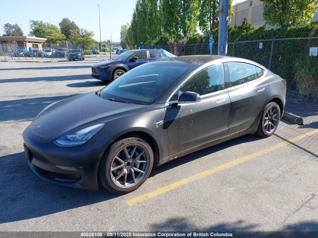 5YJ3E1EAXJF075670 Tesla MODEL 3