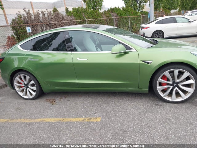 5YJ3E1EB3JF148256 Tesla MODEL 3