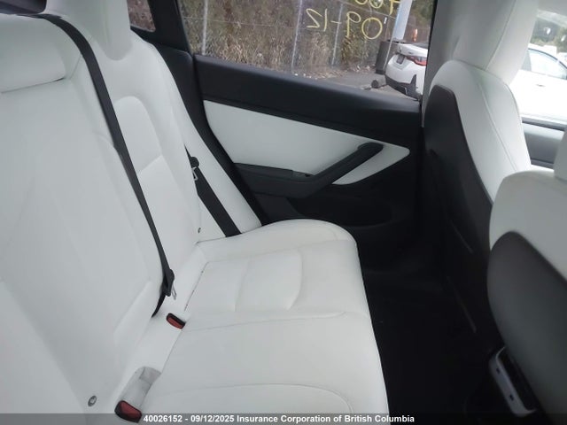 5YJ3E1EB3JF148256 Tesla MODEL 3