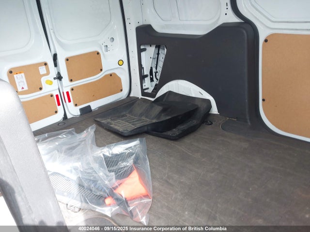 40024046 :رقم المزاد ، NM0LS7F72J1369567 vin ، 2018 Ford Transit Connect Xlt مزاد بيع