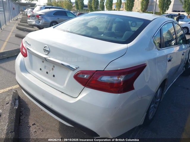 1N4AL3AP3JC101208 Nissan 2018