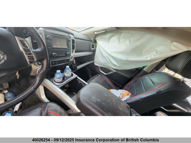 1N6AA1E5XJN536015 Nissan 2018