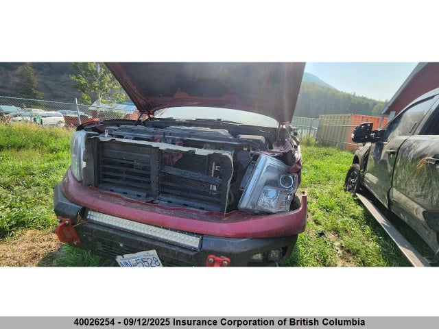 1N6AA1E5XJN536015 Nissan 2018