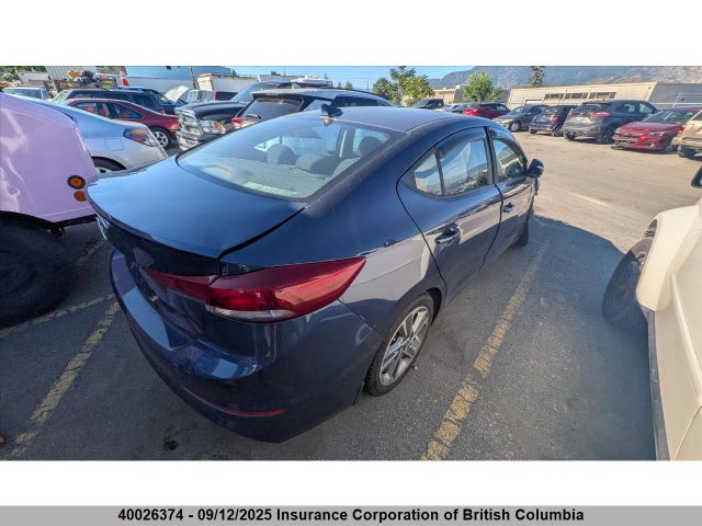 KMHD84LF1HU418018 Hyundai Elantra
