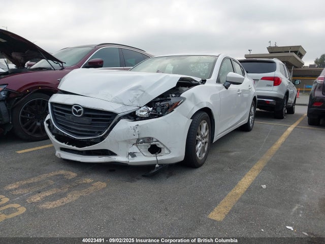 Mazda pe 2016 3MZBM1V76GM255619 Image 2