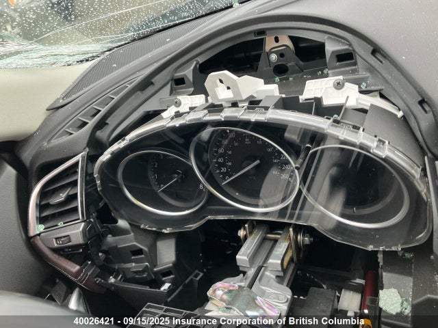 JM1GJ1V57G1401572 Mazda py