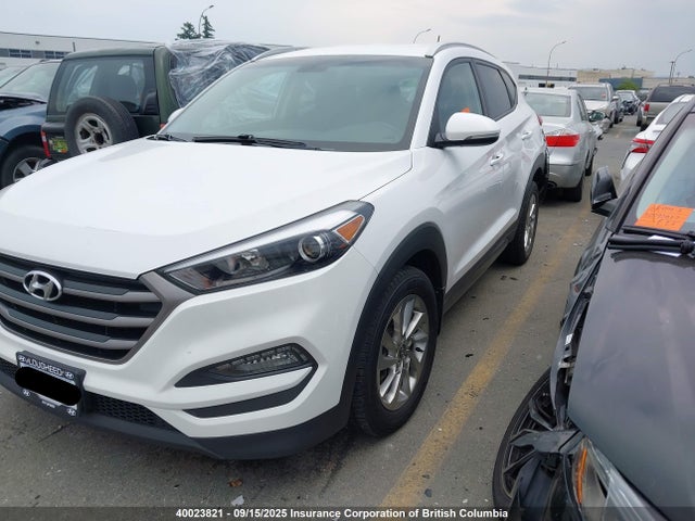 KM8J33A49GU091962 Hyundai Tucson