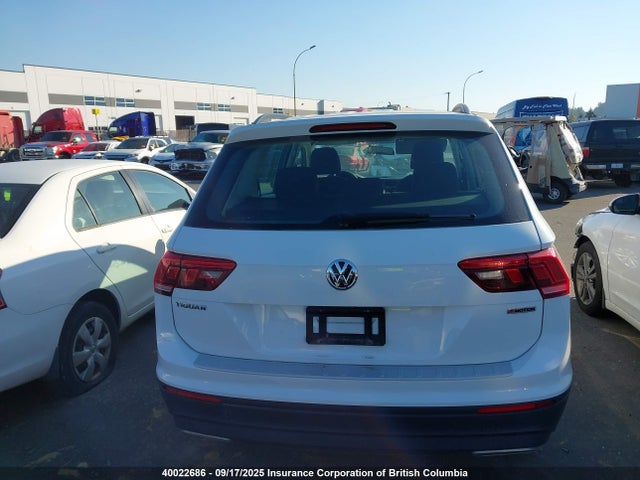 3VV0B7AX5LM093244 Volkswagen Tiguan