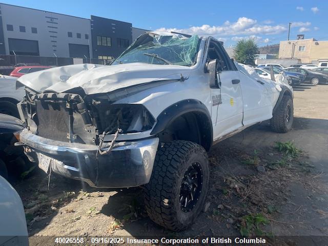 RAM 3500 2014 3C63R3HL3EG220147 Image 2