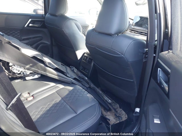 JA4J4WA83RZ634695 Mitsubishi Outlander