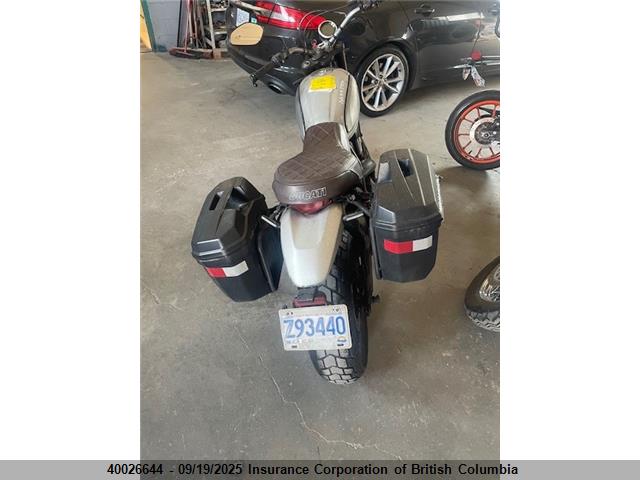 Продаж на аукціоні авто 2015 Ducati Scrambler 800, vin: ML015ANM9FT003087, номер лоту: 40026644