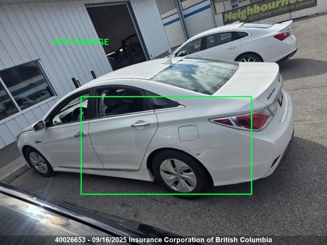 Hyundai 2014 2014 KMHEC4A40EA109268 Image 3