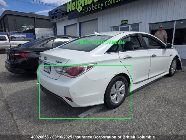 Hyundai 2014 2014 KMHEC4A40EA109268 Image 4