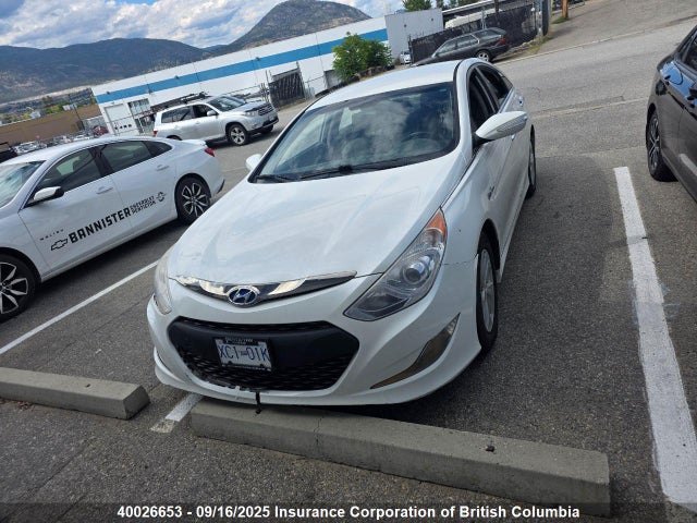 Hyundai 2014 2014 KMHEC4A40EA109268 Image 6