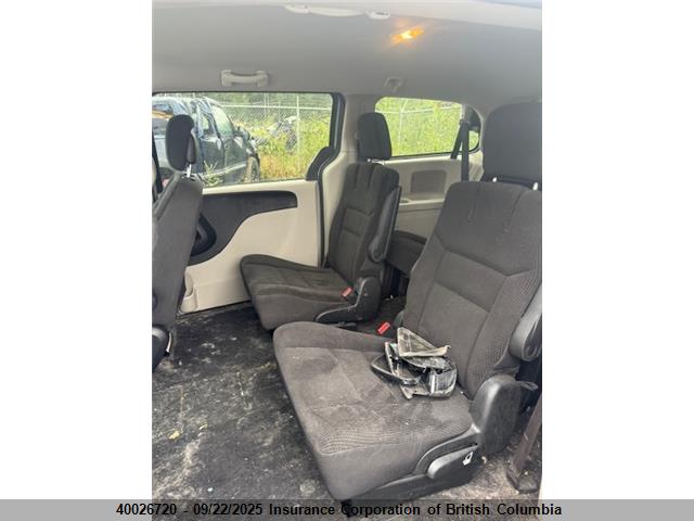 Dodge 2017 2017 2C4RDGBG0HR876082 Image 13