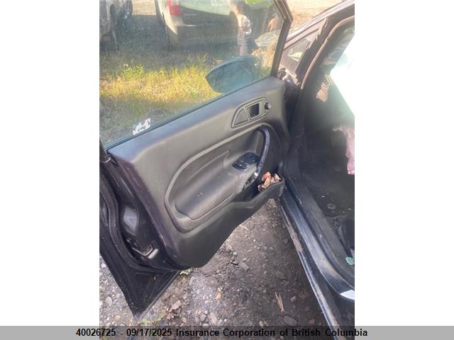 Ford Fiesta 2019 3FADP4EJ1KM125214 Image 10