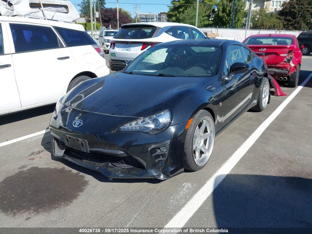 Toyota na 2018 JF1ZNAE18J9701534 Image 2
