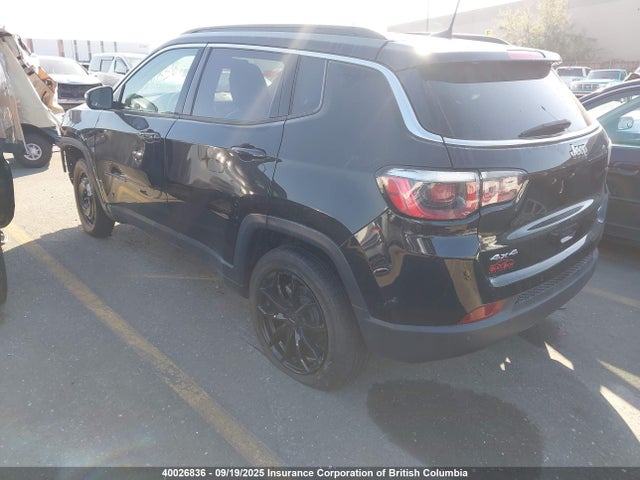 3C4NJDBB7JT114056 Jeep Compass
