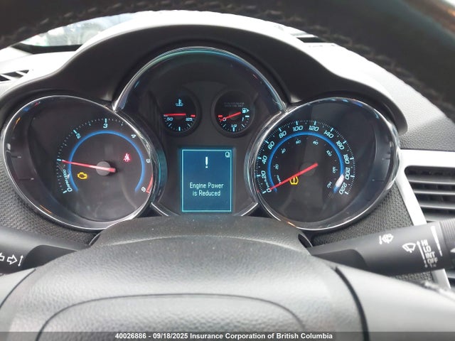 1G1P75SZ9F7163600 Chevrolet luz