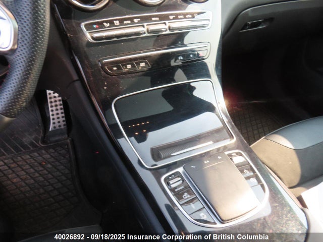 W1N0G6EBXNV368648 Mercedes-Benz m276