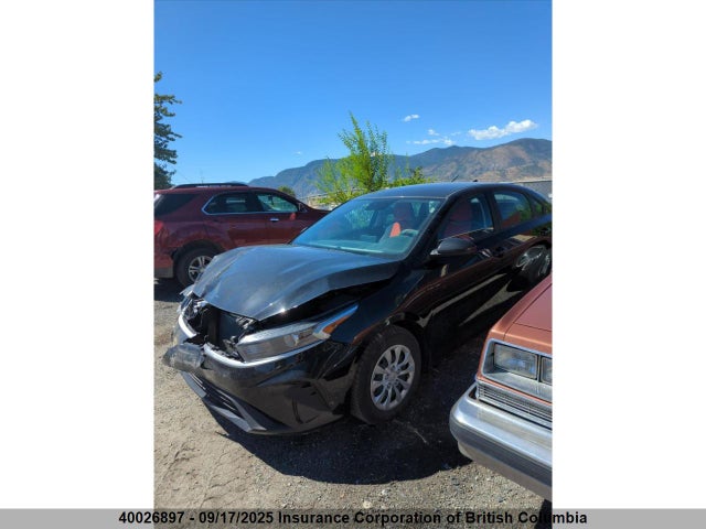 KIA mpi nu 2023 3KPF24AD8PE568544 Image 2