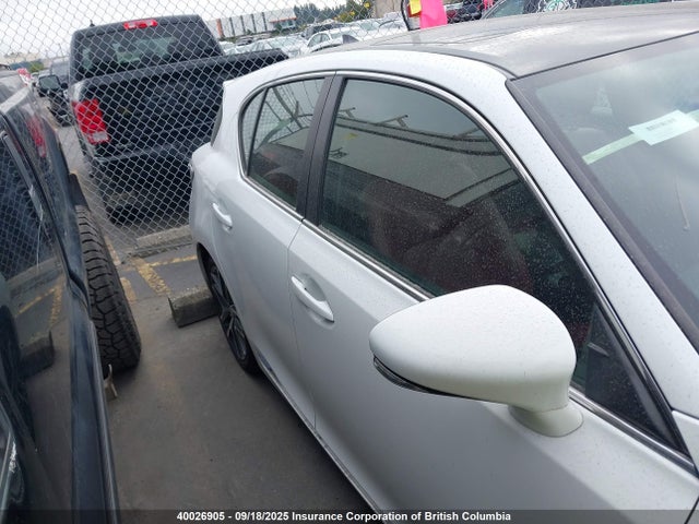 JTHKD5BH4F2238653 Lexus 2zr-fxe+3jm